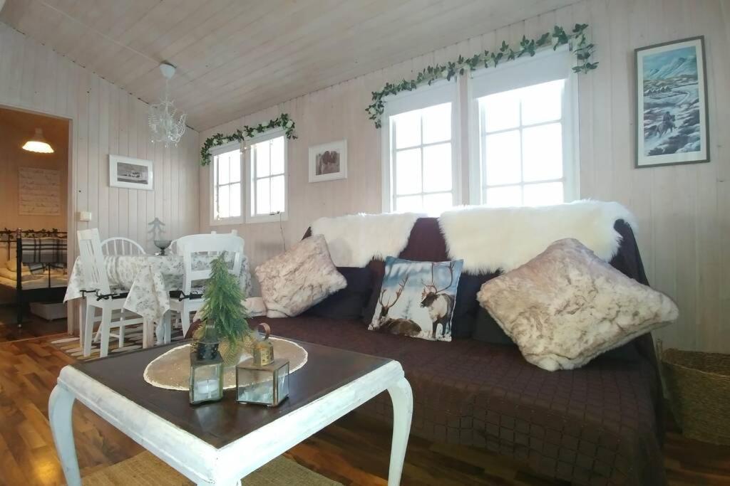 Cosy Cottage-Alfabakki-With Hot Tub Stori-Bakki Exterior photo